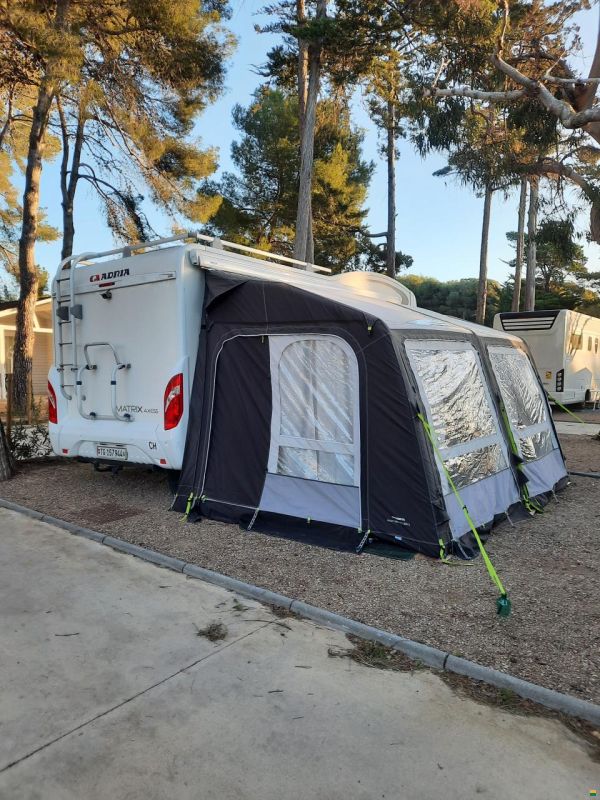 Adria MATRIX AXESS M 680SL