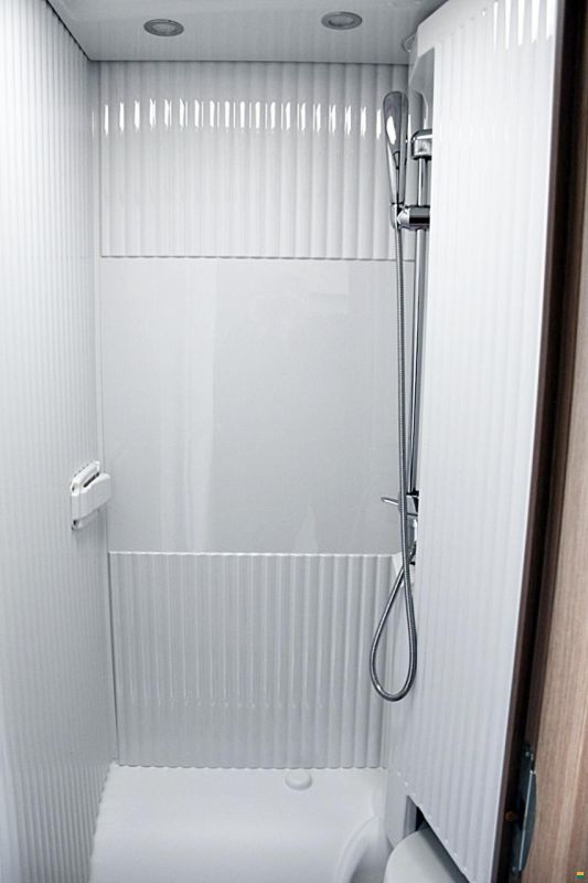 Carado PRO V 337 2.2 HDI