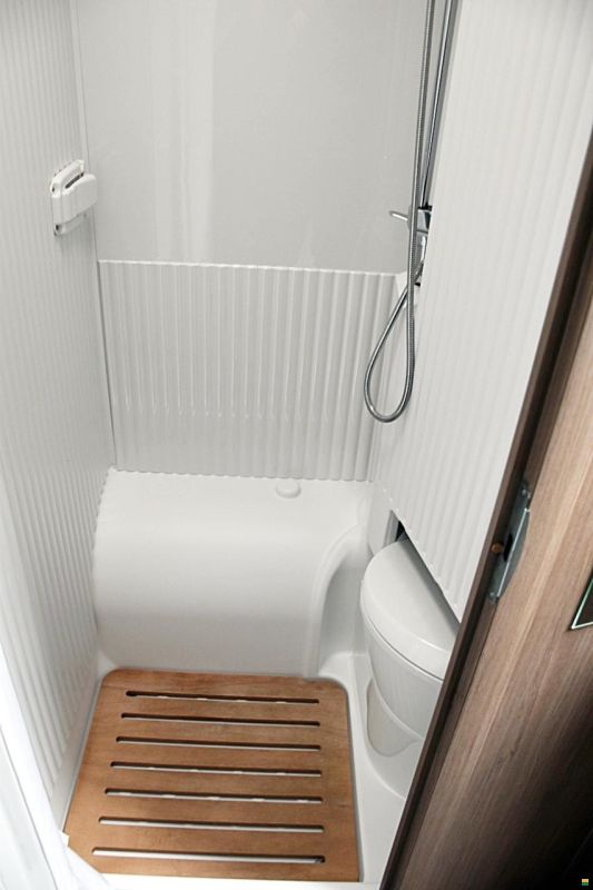 Carado PRO V 337 2.2 HDI