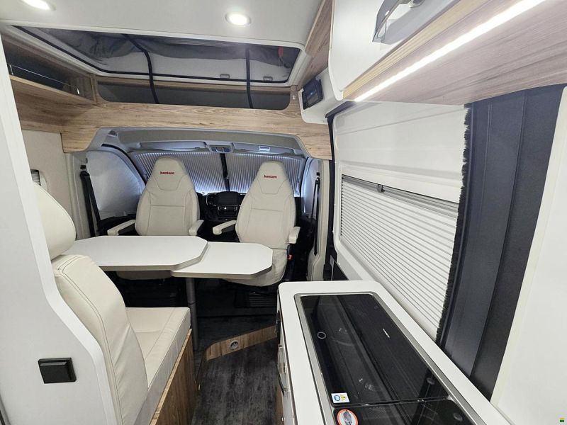 Pilote V 600 G-T 2.2 MJ AUTOMAT AUFSTELLDACH