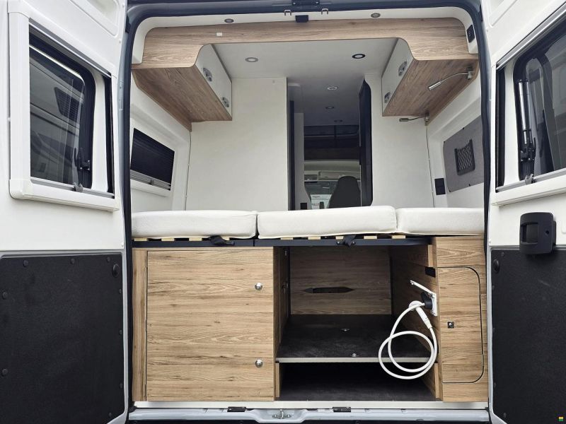Pilote V 600 G-T 2.2 MJ AUTOMAT AUFSTELLDACH