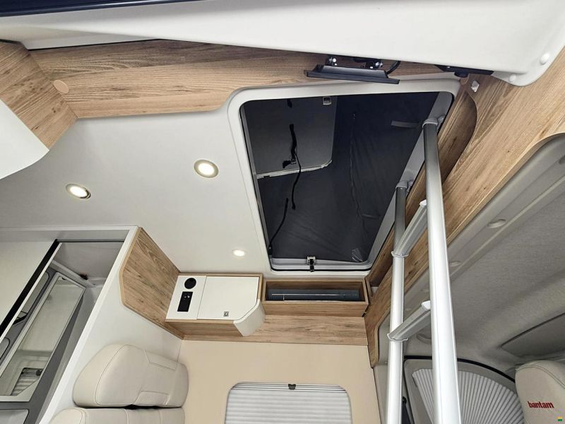 Pilote V 600 G-T 2.2 MJ AUTOMAT AUFSTELLDACH