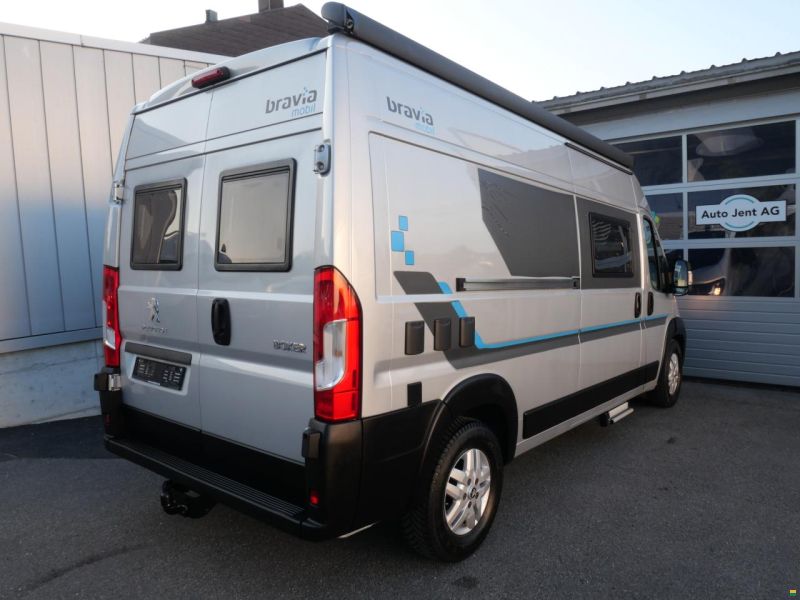 Bravia Mobil Swan 599