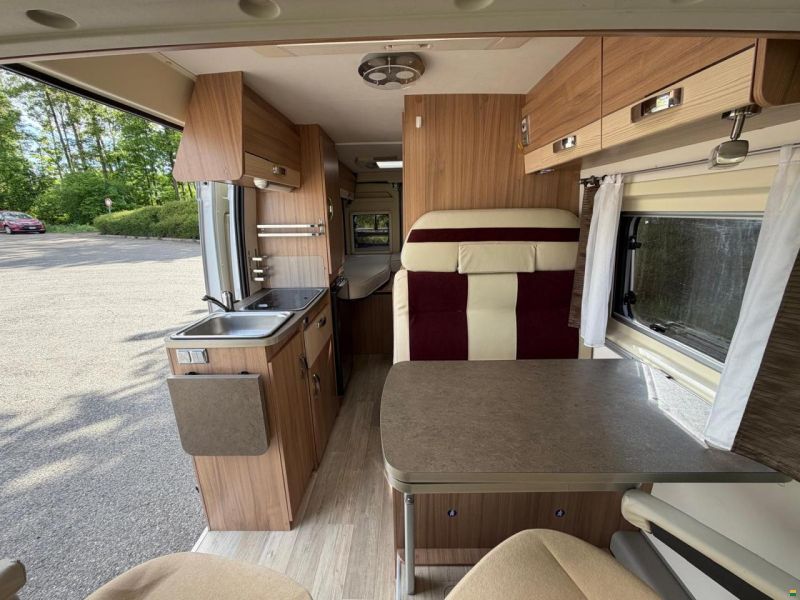 Fiat 2.3JTD 130PS**PILOTE V640 **LÄNGSBETT**