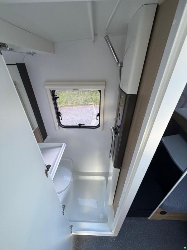 Adria ***ACTIO 391PH*** SEHR GEPLFLEGTER ***
