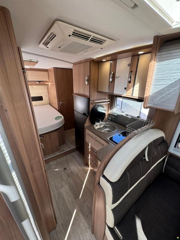 Pilote **GALAXY G690XLC**QUEENSBETT**