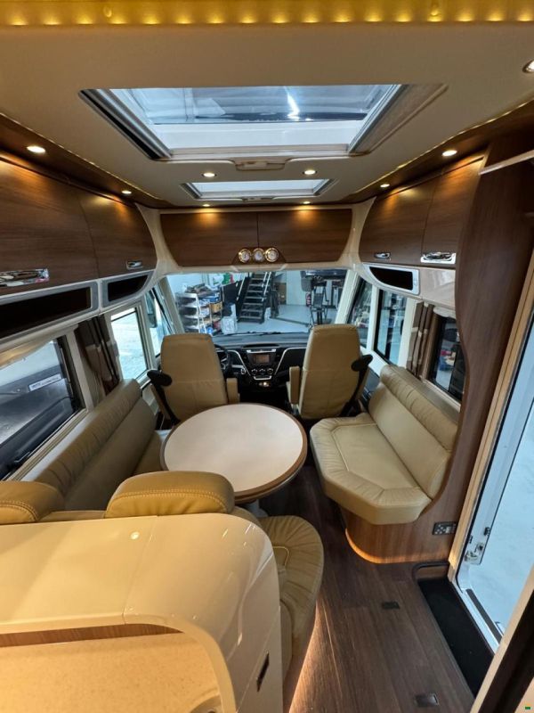 Carthago IVECO CHIC SPLUS I50
