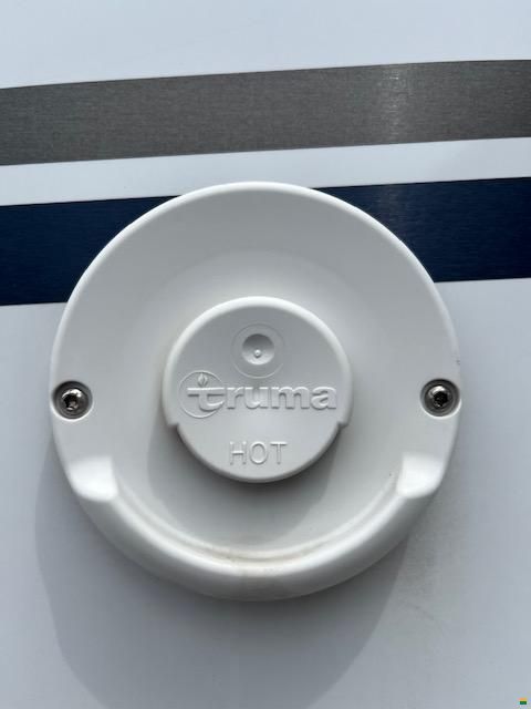 Knaus Sky TI 650 MEG