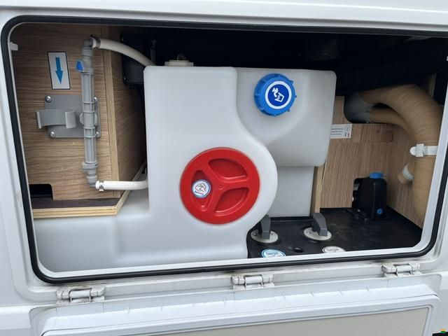 Knaus Sky TI 650 MEG