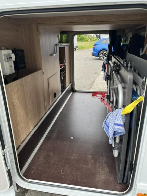 Knaus Sky TI 650 MEG