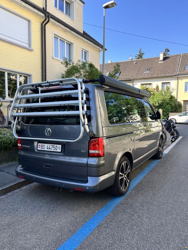 Volkswagen T5 Multivan 2.0 TDI