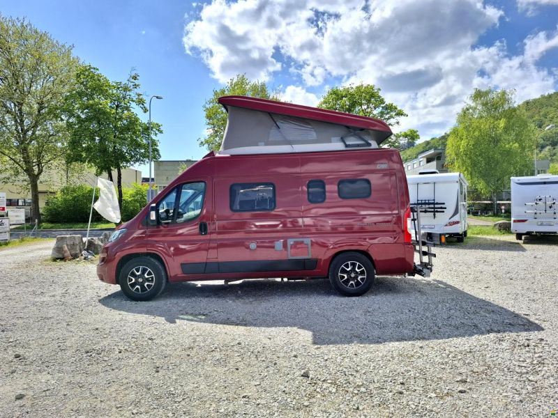 Hymer AYERS ROCK