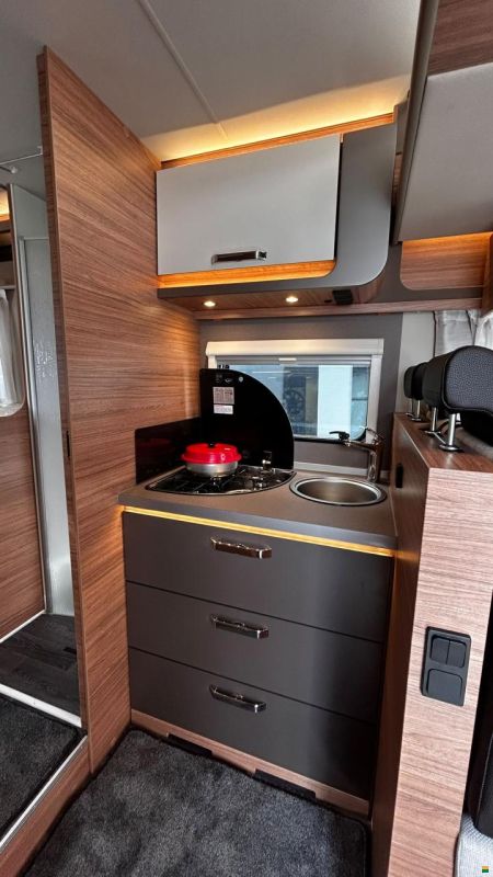 Weinsberg CaraSuite 700 MEG Edition Spicy