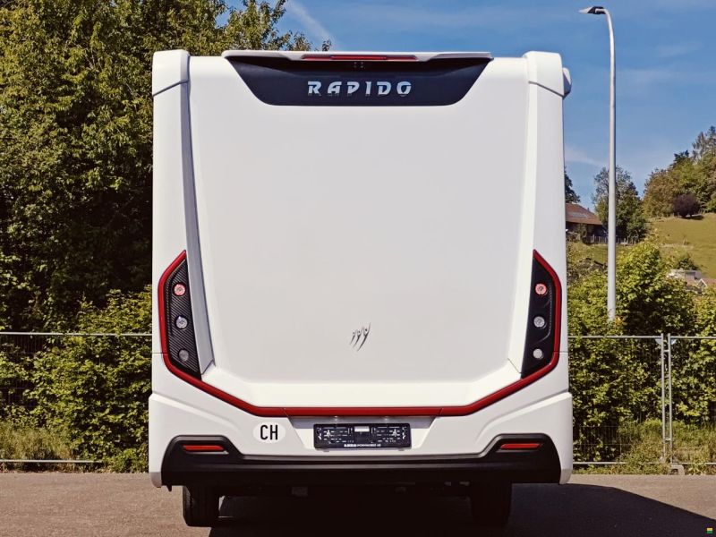 Rapido SERIE 6 696 F Automat