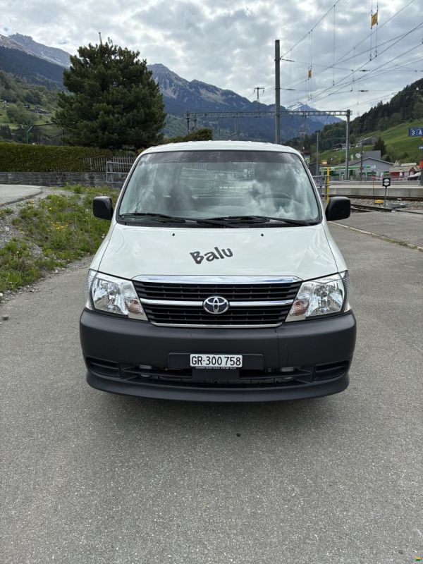 Toyota Hiace
