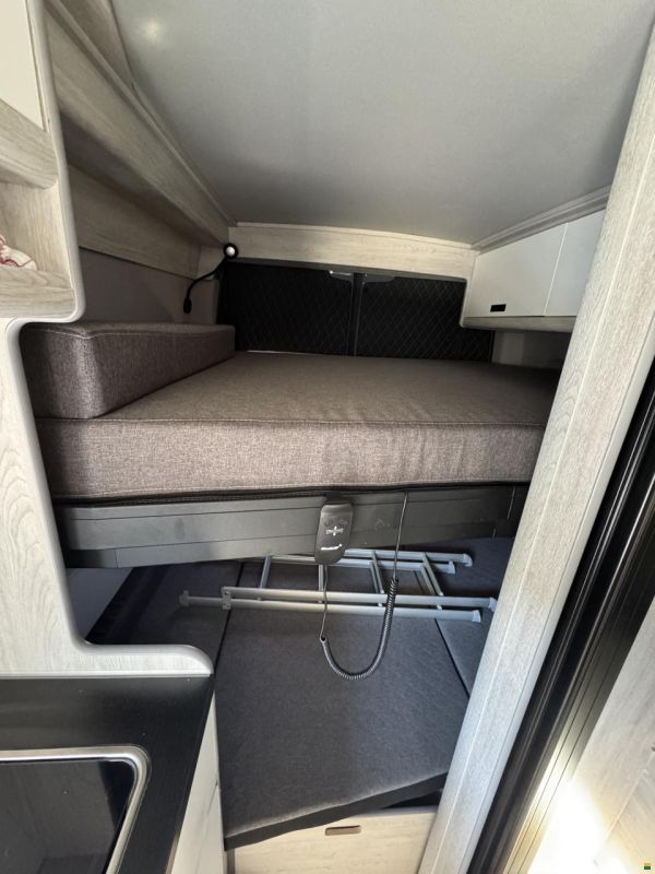 Julia Camper Azur 4x2