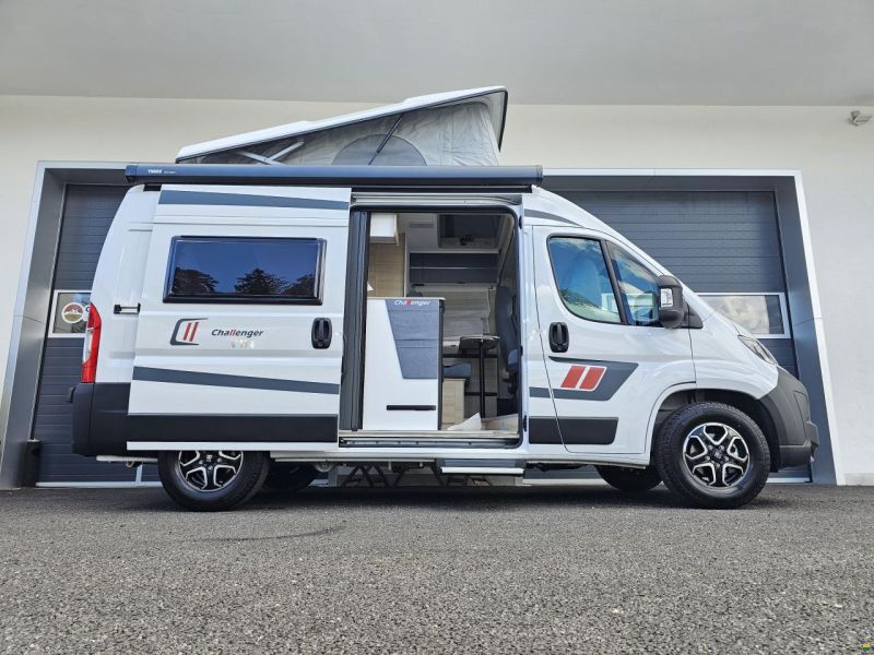 Challenger V114S mit Doppelbett & Schlafdach!