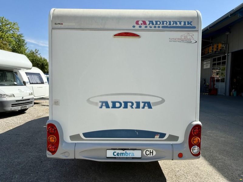 Adria Coral 660SL -Längsbetten -Garage