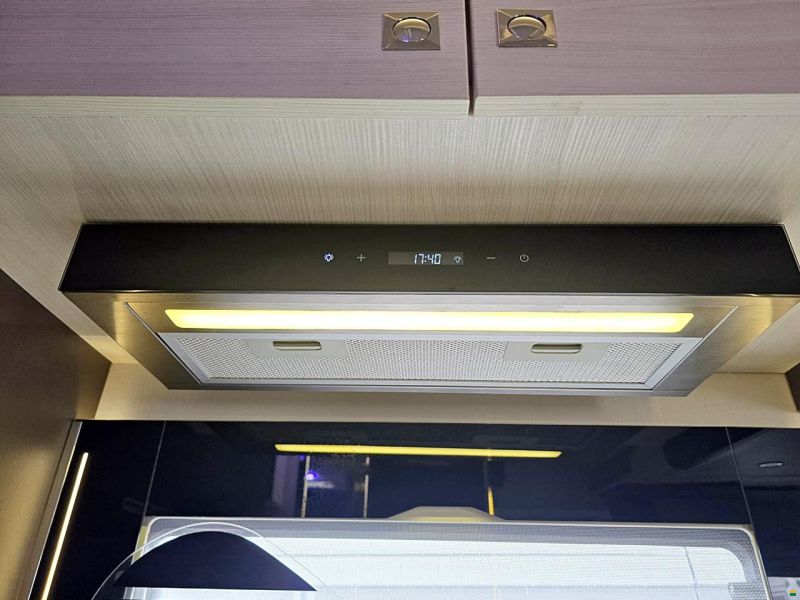 Challenger MAGEO 170 2.0 TDCI AUTOMAT