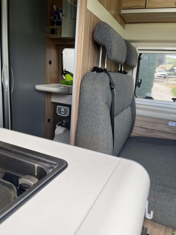 Hymer Yosemite