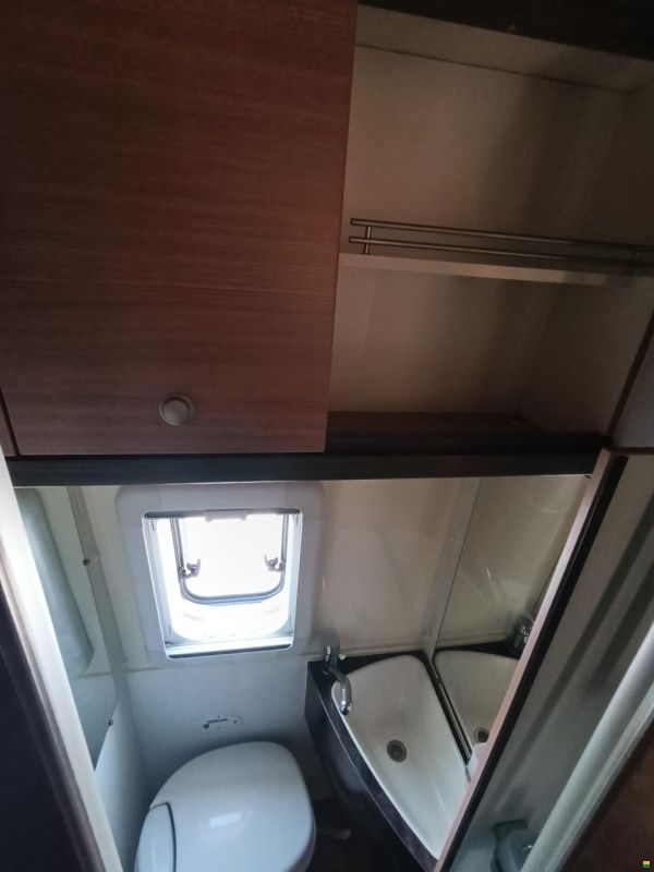 Knaus K 250L