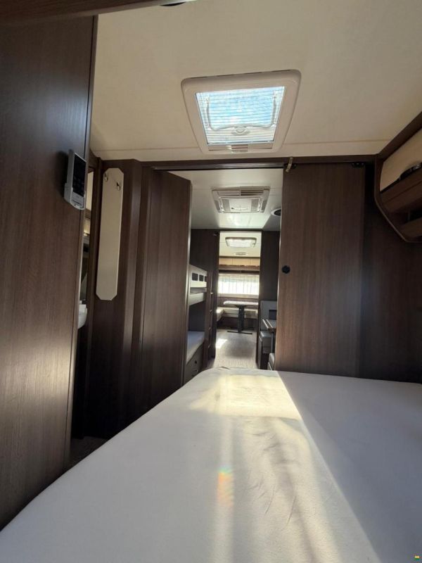 Hobby *PRESTIGE 720 UKFE *** KAJÜTTENBETT***
