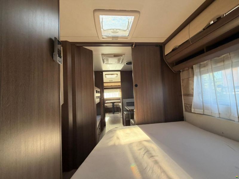 Hobby *PRESTIGE 720 UKFE *** KAJÜTTENBETT***