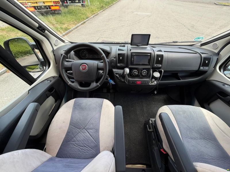 Fiat 150PS ROLLER TEAM 640*LÄNGSBETT*AUTOMAT*