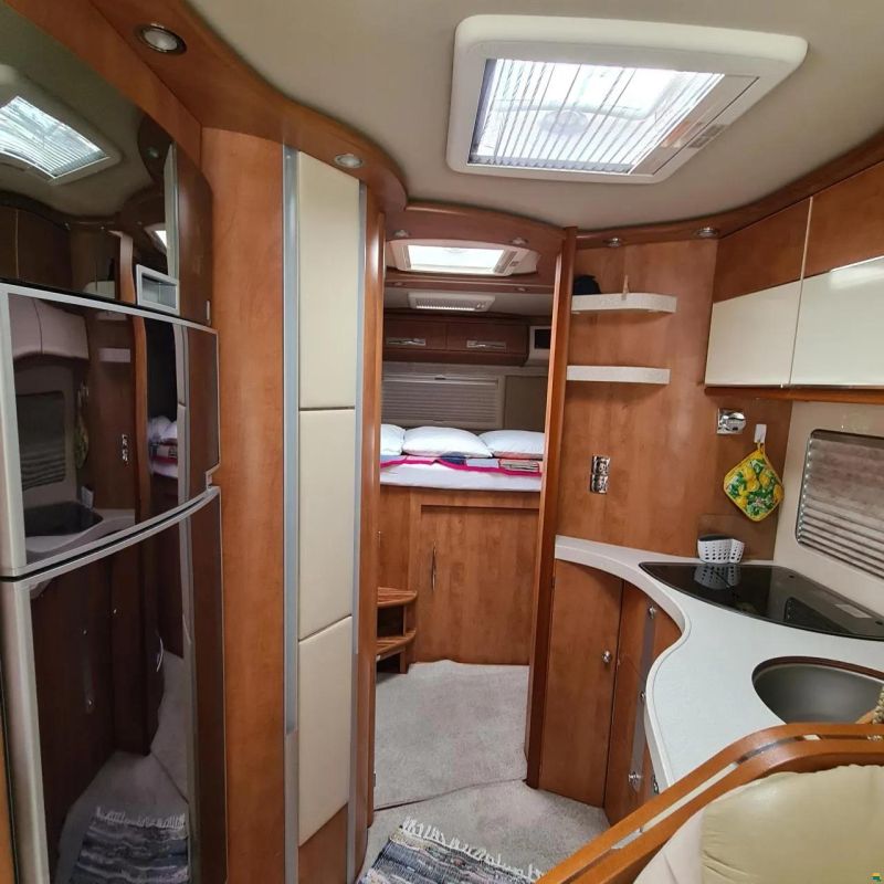 Carthago Chic E-Line 49