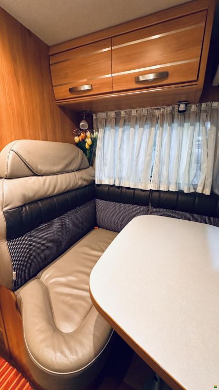 Hymer Exis i 588