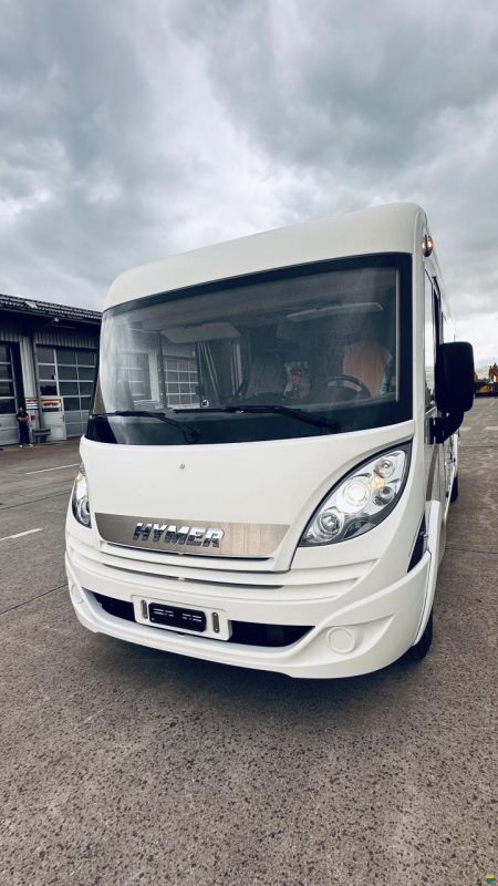 Hymer Exis i 588