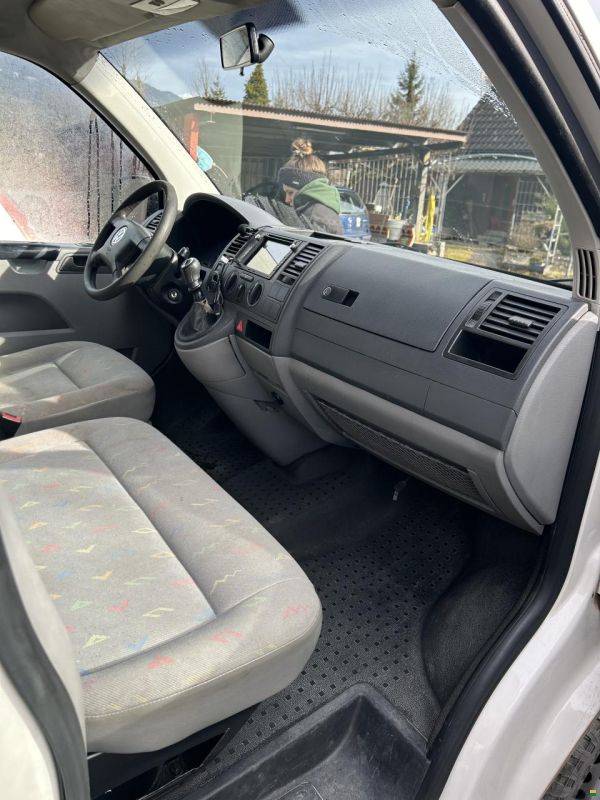 Volkswagen T5
