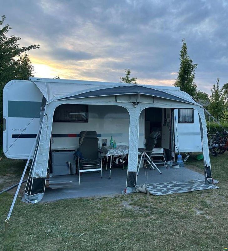 Adria Adora 572UT