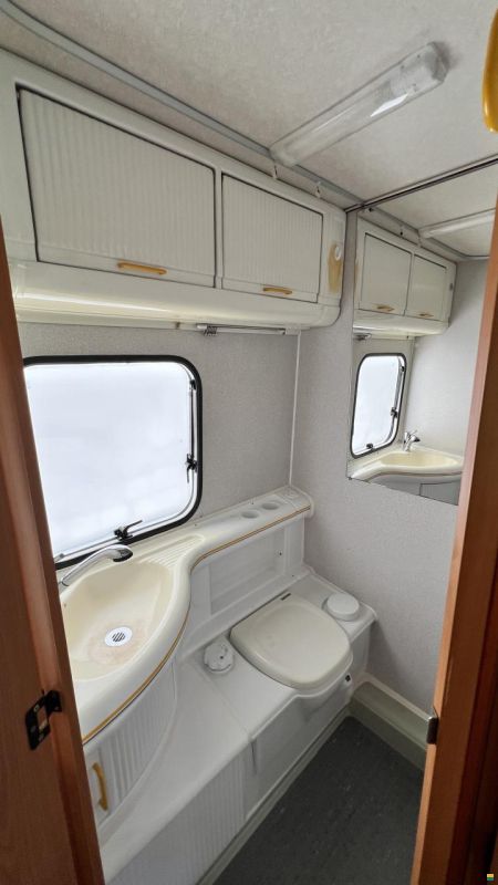 Elnagh Poker Plus