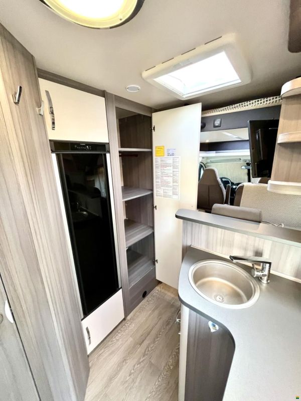 Hobby Optima T65 mit XXL Stockbetten