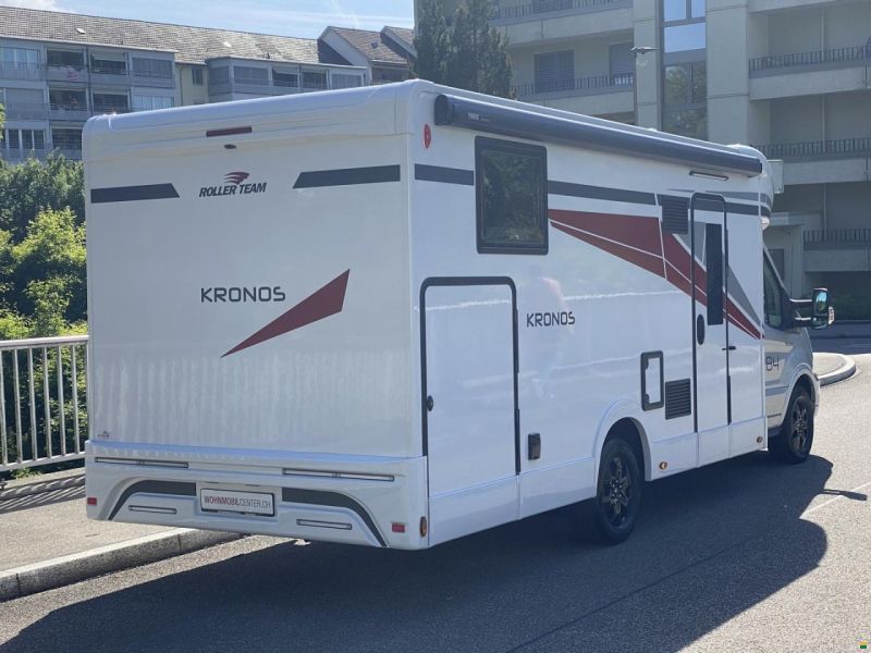Roller Team Kronos 284TL, Ford 2.0TDCi 165PS Automat