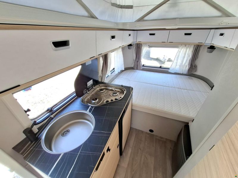 Eriba touring 430