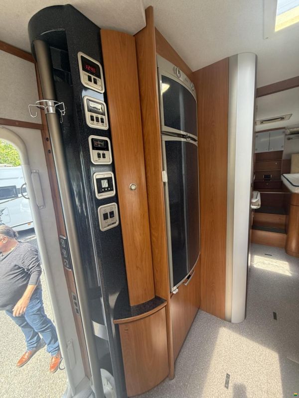 Hymer S-Klasse 830