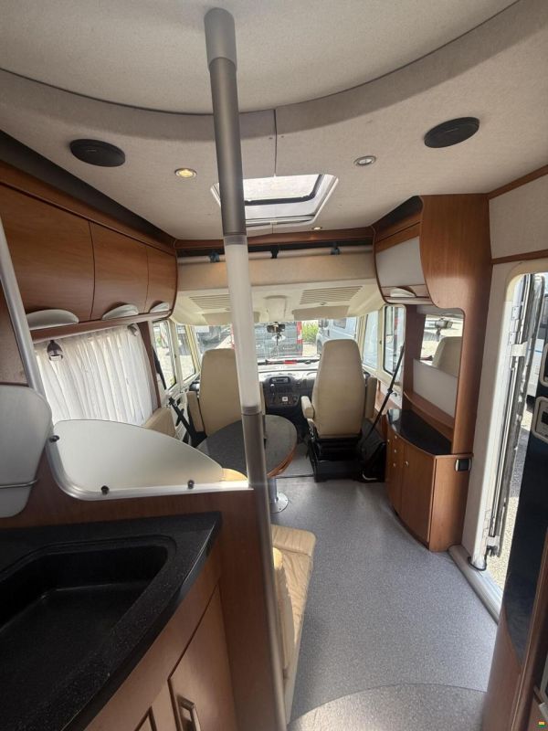 Hymer S-Klasse 830