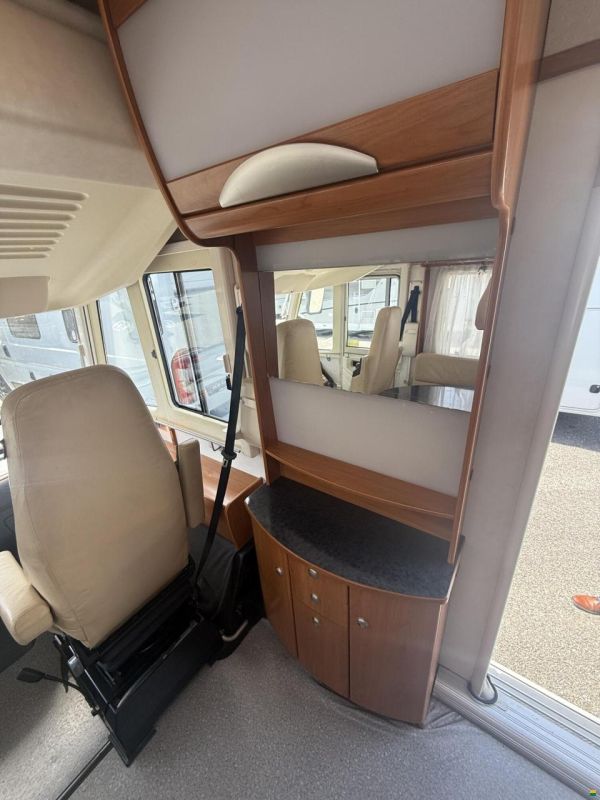 Hymer S-Klasse 830
