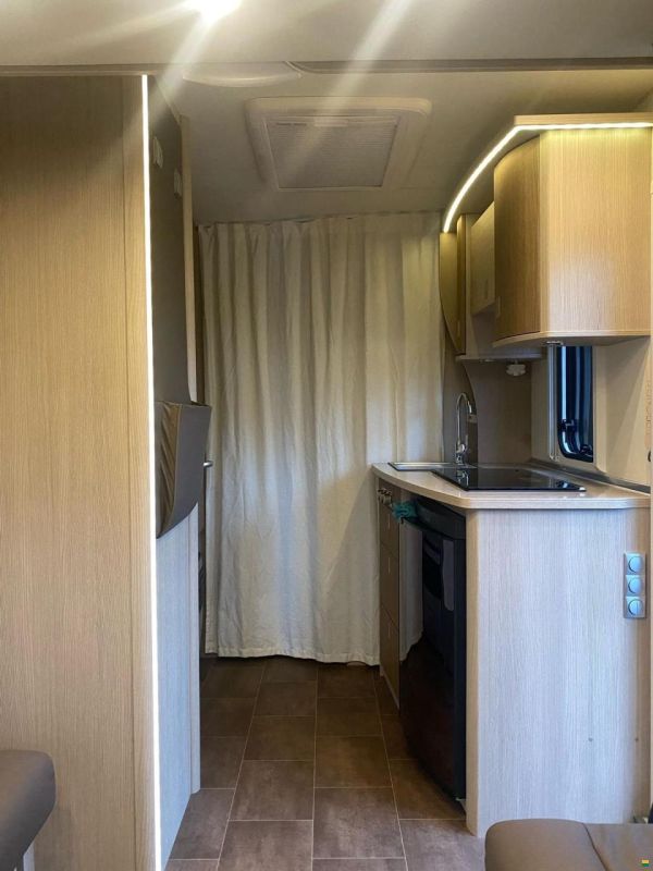 Bürstner Averso Plus 5105