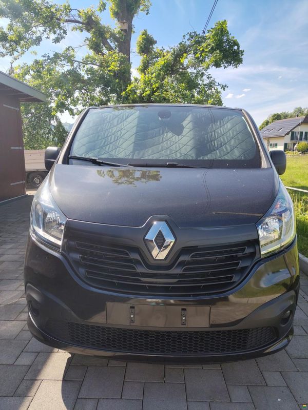 Renault Trafic dCi145