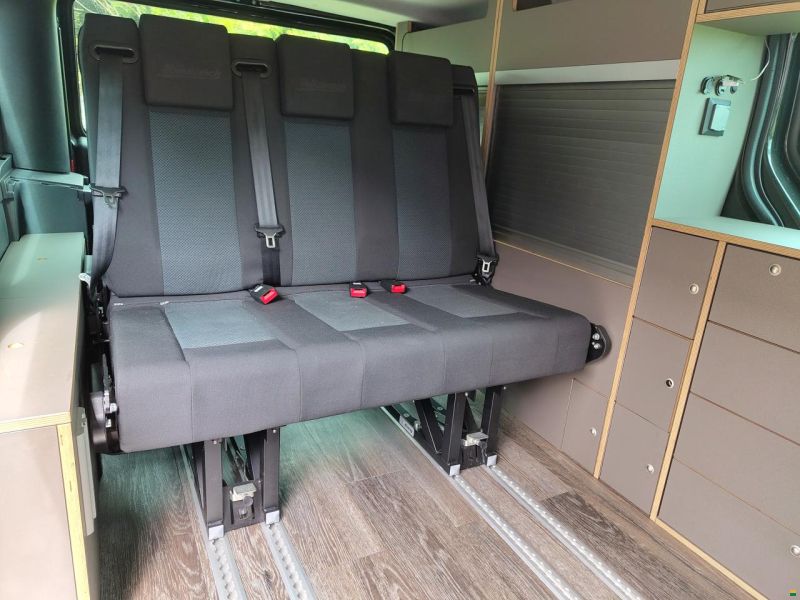 Renault Trafic dCi145