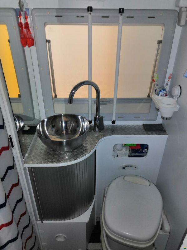Adria Adriatic 660 SL