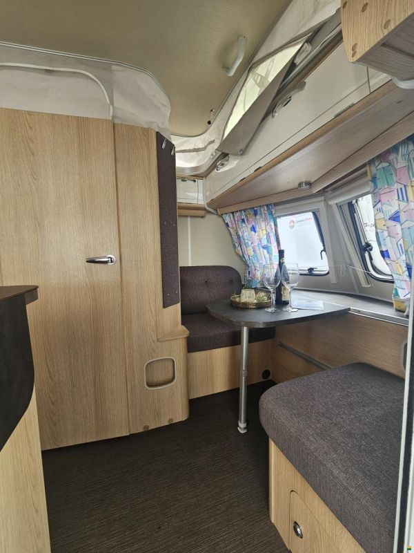 Eriba Touring 542 mit Einzelbett, Mover!