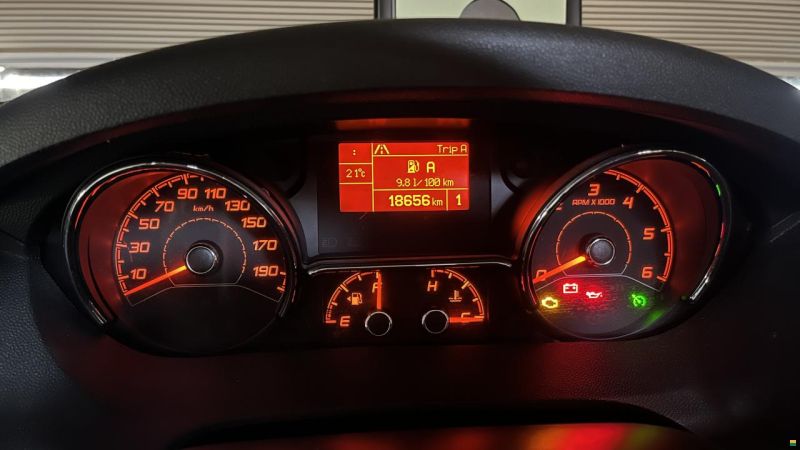 Carthago C-Tourer I 143LE, Luftfederung, 18700 km
