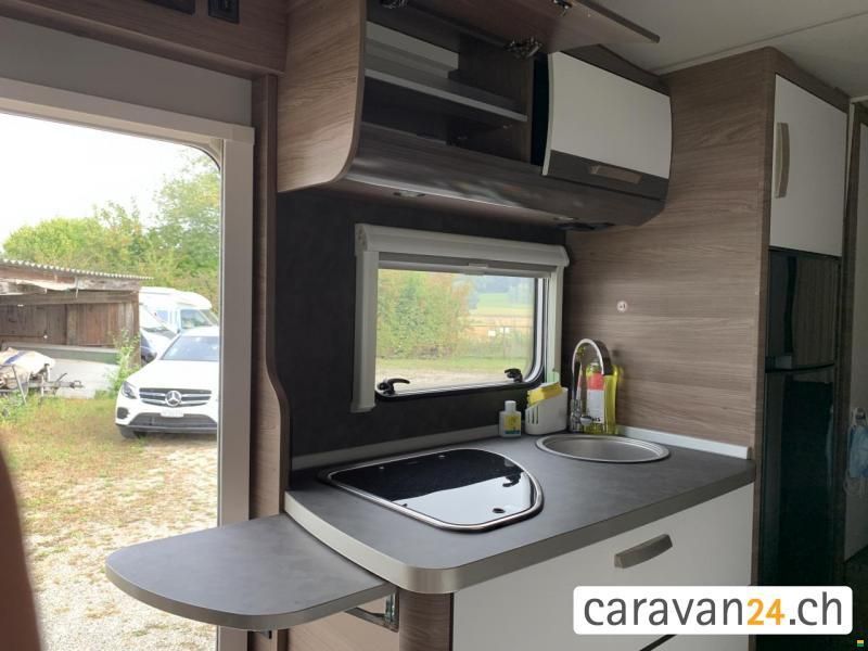 Knaus Live Traveller 650DG