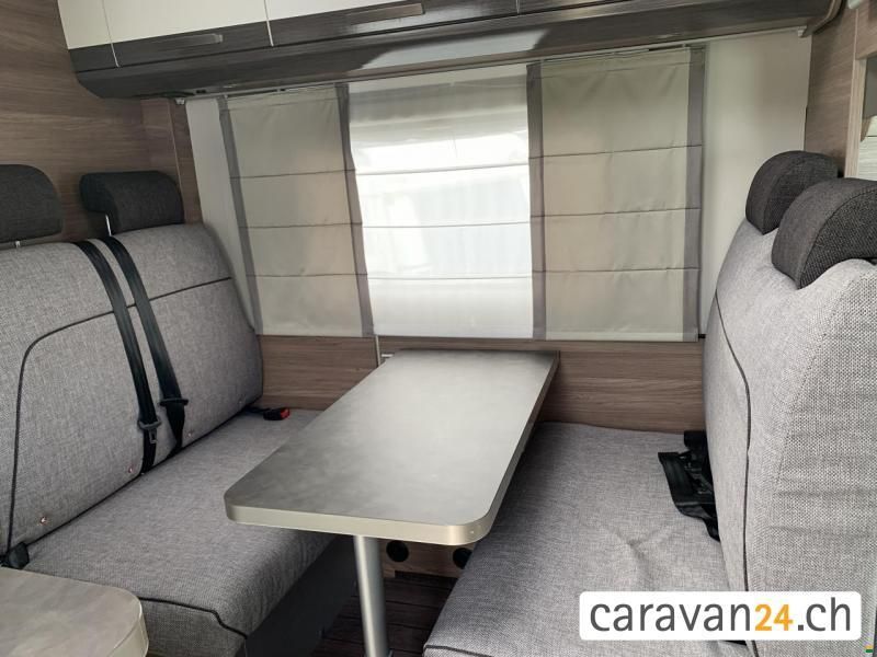 Knaus Live Traveller 650DG