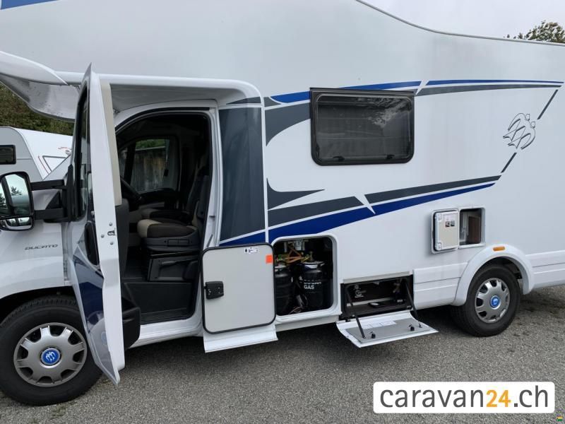 Knaus Live Traveller 650DG