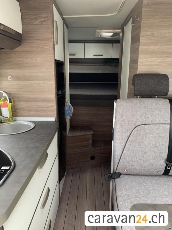 Knaus Live Traveller 650DG